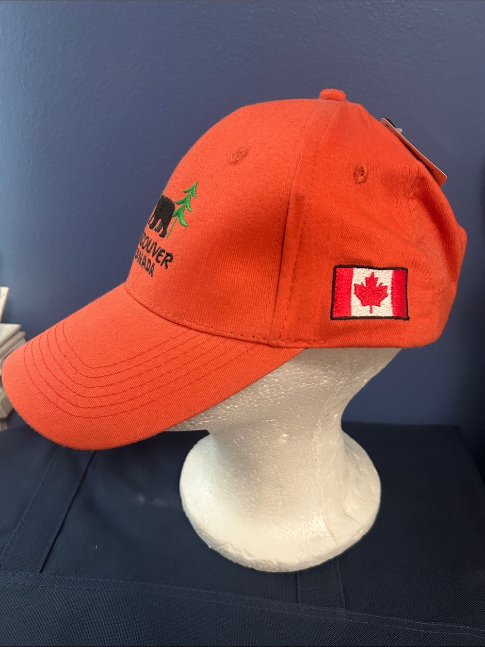 Vancouver Canada souvenir baseball cap a black bear and tree emblem embroidered